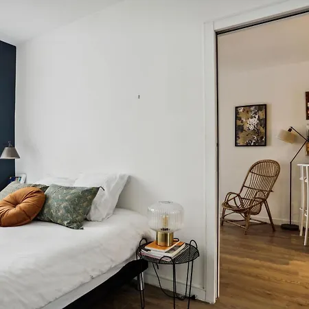 Apartment Invalides & Tour Eiffel - Cityapartmentstay Paris